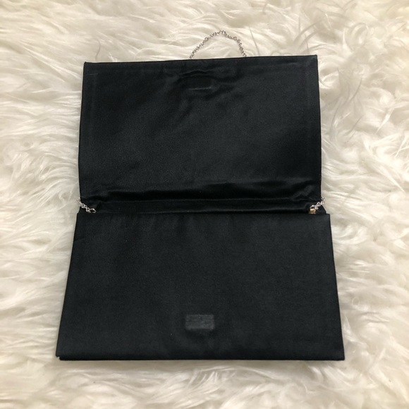 👜KATE SPADE BLACK DUCHESS SATIN MINIMALIST SMALL EVENING BG W/THIN SILVER CHAIN - Picture 3 of 4